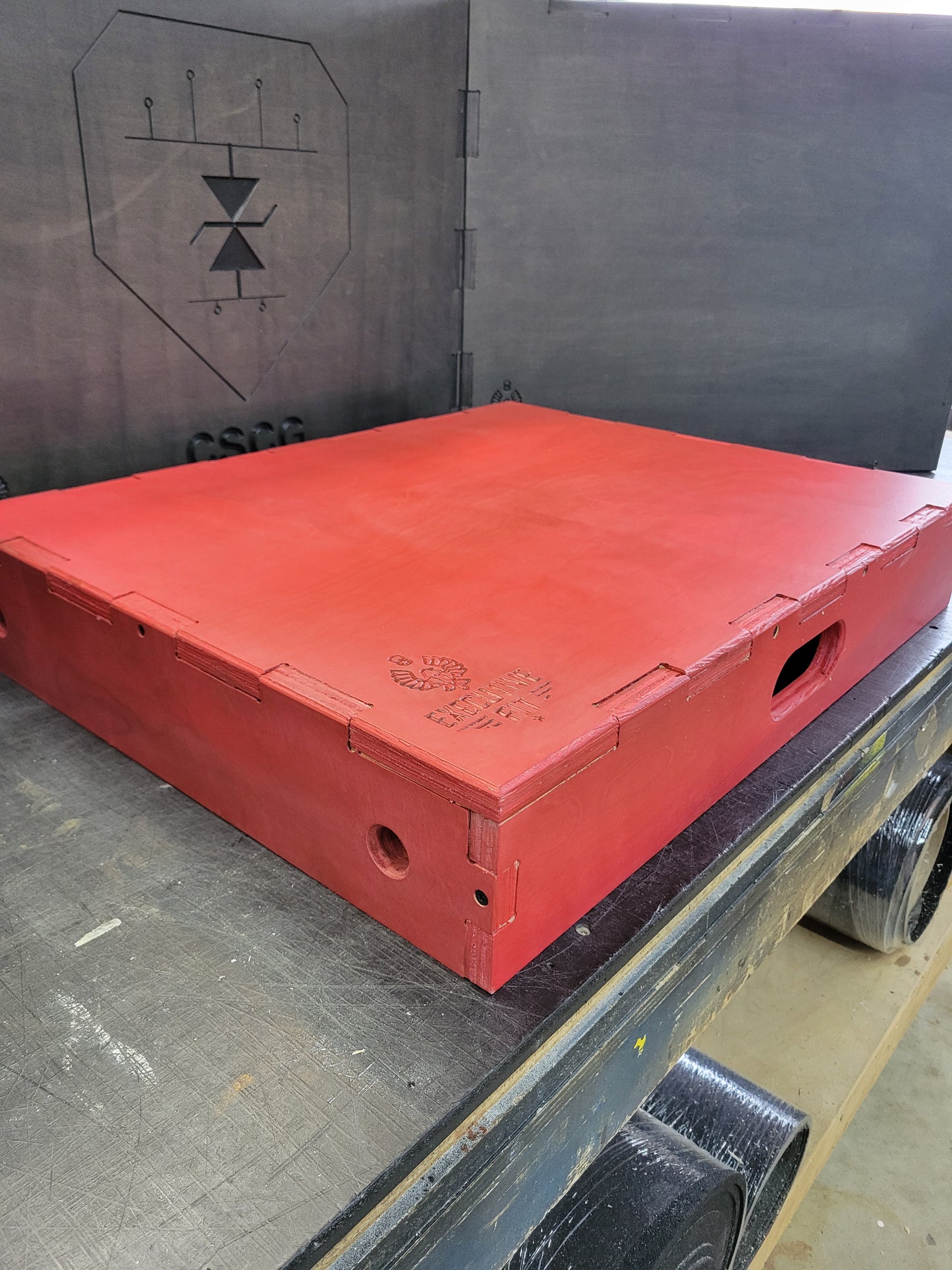 Limited Edition RED Deadlift Box